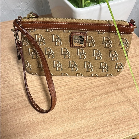 Dooney & Bourke Tan and Brown Clutch with Monogram Design - Picture 7 of 7